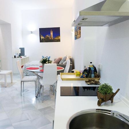 Apartamento Centro De Sevilla Экстерьер фото